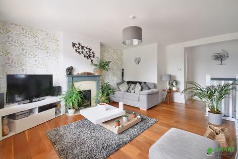 477 Topsham Road, Exeter, EX2 7AQ