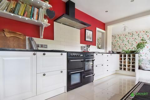 477 Topsham Road, Exeter, EX2 7AQ