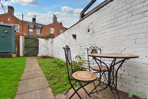 31 Manston Road, Exeter, EX1 2QA