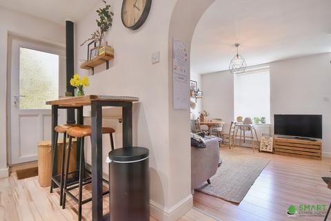 27 Bonhay Road, Exeter, EX4 4BP