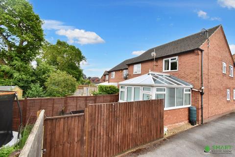 15 Headingley Close, Exeter, EX2 5UH
