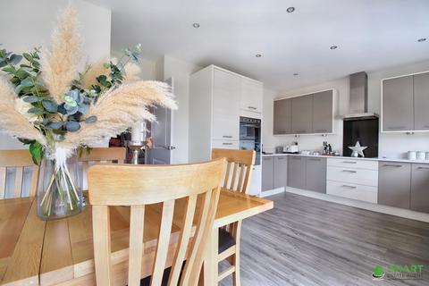 4 bedroom detached house for sale, Exeter EX4