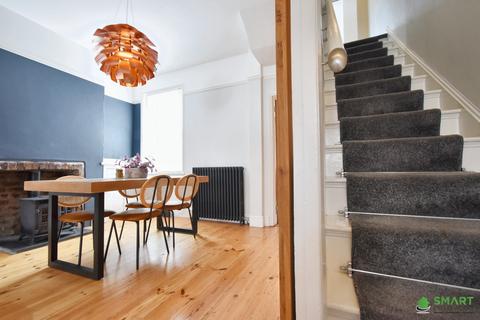 19 Manston Road, Exeter, EX1 2QA