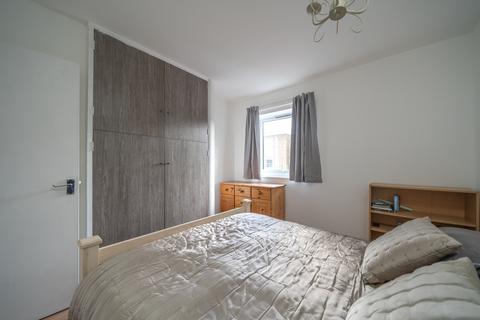 11, Willow Court Abbey Road, Macclesfield, SK10 3PD