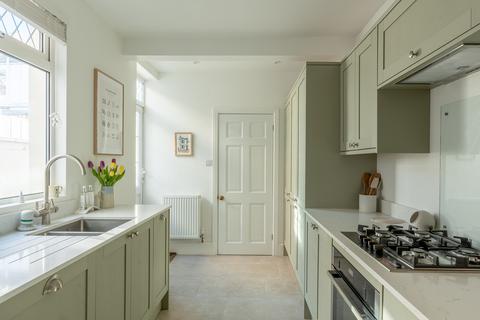 31 Truro Road, Bristol, BS3 2AE