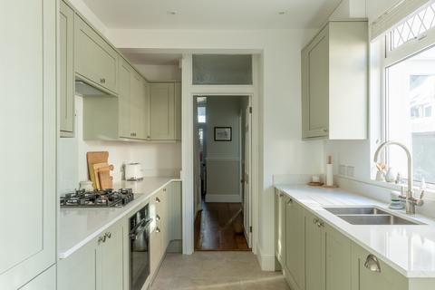 31 Truro Road, Bristol, BS3 2AE
