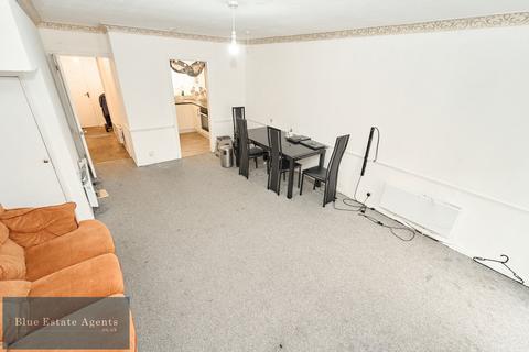 12 Beechcroft Close, Hounslow, TW5 9HW