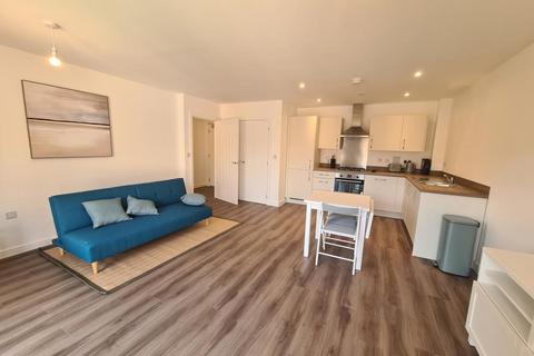 1 bedroom apartment to rent, Cornwall Gardens,  Maidenhead,  SL6