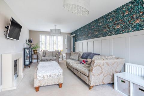 4 bedroom detached house for sale, Bloxham,  Oxfordshire,  OX15