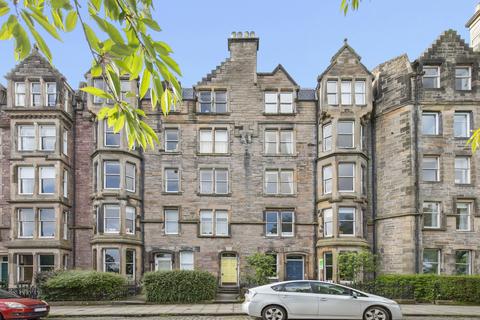 3 bedroom flat for sale, 21 3f2, Warrender Park Terrace, Edinburgh, EH9 1EF