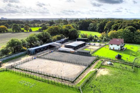 4 bedroom detached house for sale, Sandpit Lane, Brentwood, CM14