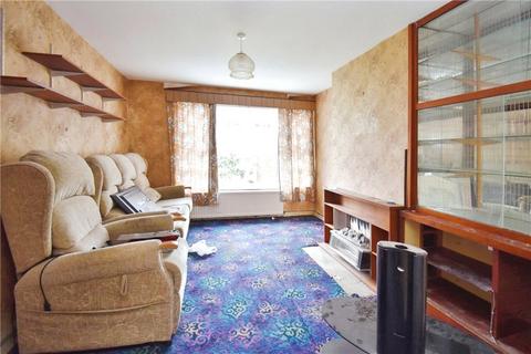 8 Alder Close, Whitenap, Romsey, SO51 5SJ