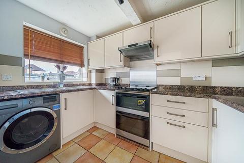 1 bedroom flat for sale, High Wycombe,  Buckinghamshire,  HP12