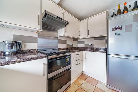 1 bedroom flat for sale, High Wycombe,  Buckinghamshire,  HP12