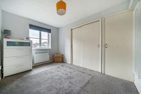 1 bedroom flat for sale, High Wycombe,  Buckinghamshire,  HP12