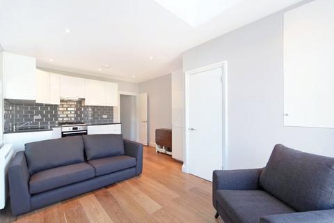 1 bedroom apartment to rent, Collingbourne Road, London, W12