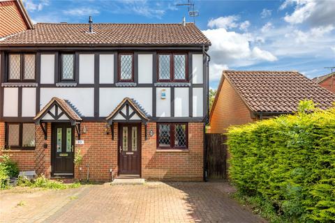 2 bedroom end of terrace house for sale, Russell Road, Toddington, Bedfordshire, LU5