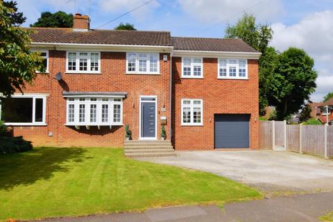 4 bedroom semi-detached house for sale, The Avenue, Billericay, CM12