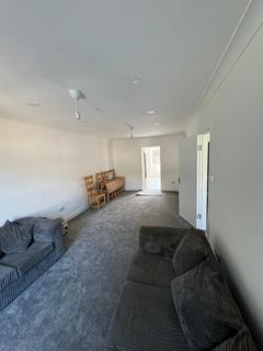 3 bedroom terraced house to rent, Canonsleigh Road,  Dagenham, RM9