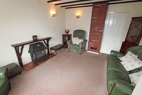 3 bedroom detached house for sale, Gainsborough Drive, Perton, South Staffordshire, WV6