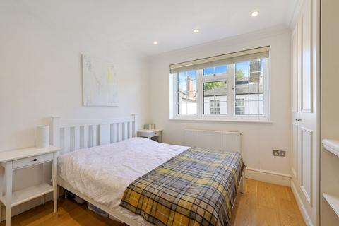 6 Pantile Road, Weybridge, KT13 9PY