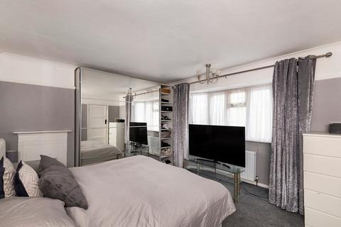 3 Hill Brow, Crayford, Dartford, DA1 3NX