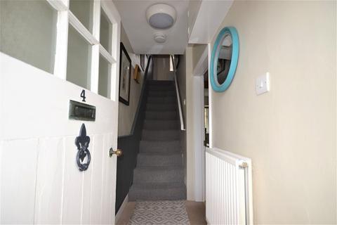 3 bedroom terraced house to rent, Kettering NN14