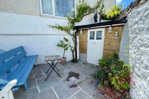 2 bedroom end of terrace house for sale, Centre of Torquay