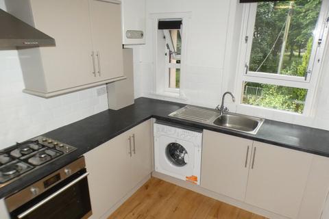 2 bedroom flat to rent, Don Street, Glasgow G33