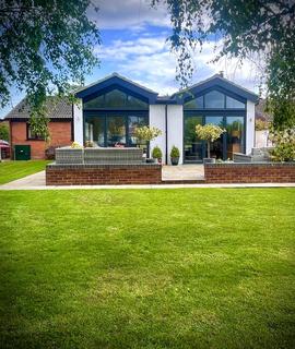 undefined, Starks Lane, North Willingham, LN8
