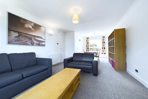 2 bedroom flat for sale, Mearenside, East Craigs, Edinburgh, EH12