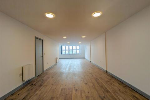 2 bedroom apartment to rent, Apartment 2 (Second Floor), Chapel Street, Southport, Merseyside, PR8