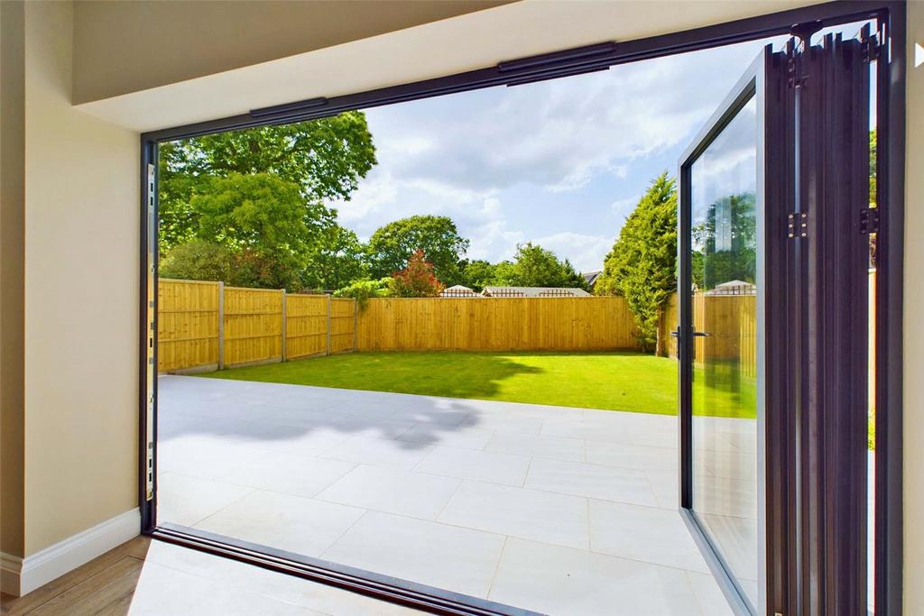 Bi-Folds