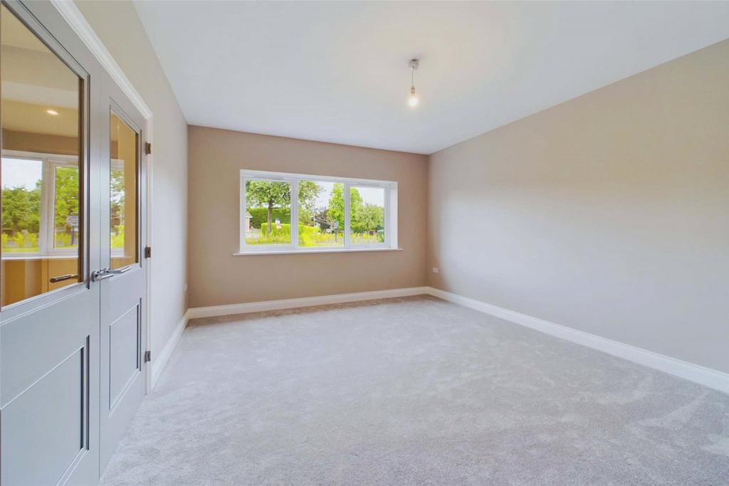 Formal Lounge
