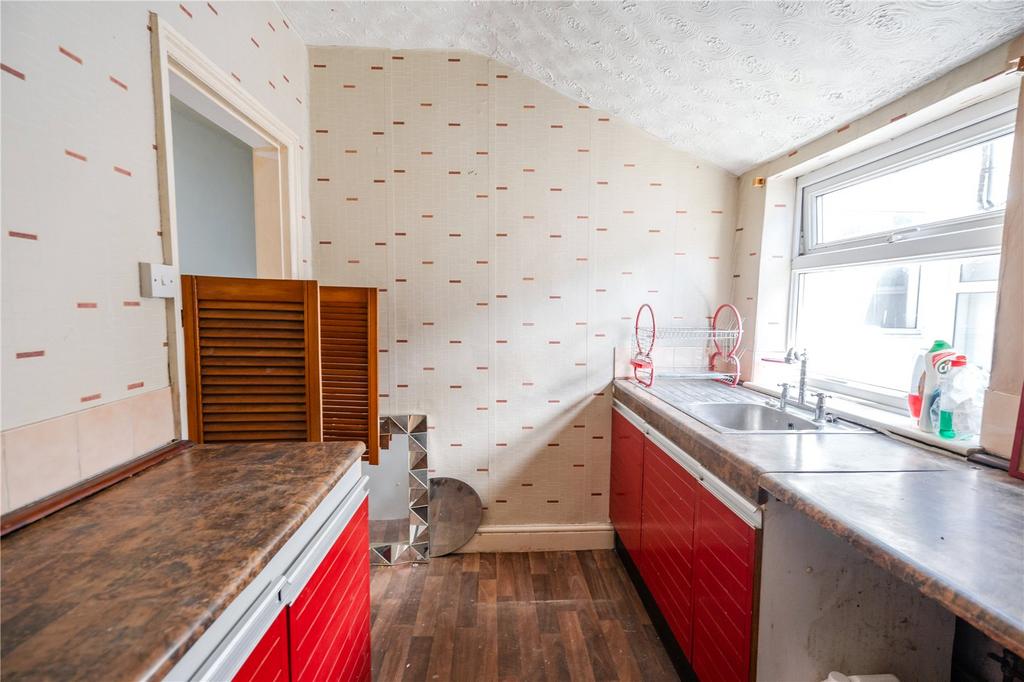 Kitchen (2)