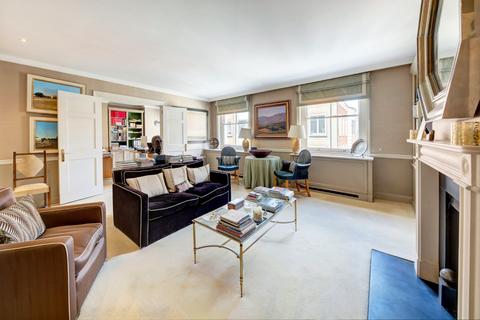 3 bedroom apartment for sale, Curzon Square, Mayfair, London, W1J