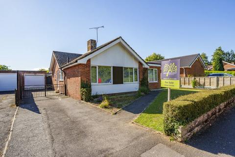 3 bedroom detached bungalow for sale, Upper Drove, Andover, SP10