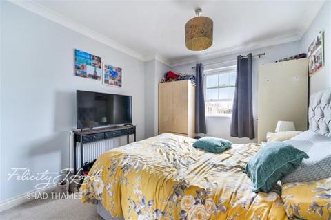 2 bedroom flat to rent, Rotherhithe Street, SE16