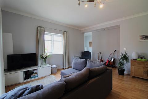2 bedroom apartment for sale, Brackenhurst Drive, Moortown