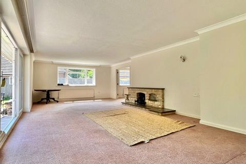3 bedroom bungalow for sale, Manor Close, Milford on Sea, Lymington, Hampshire, SO41