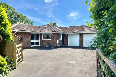 3 bedroom bungalow for sale, Manor Close, Milford on Sea, Lymington, Hampshire, SO41