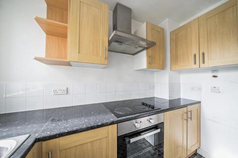 7, Roylon Court Langley Road, Beckenham, BR3 4AH
