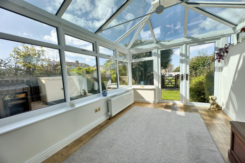 12 Back Lane, Marshfield, Chippenham, SN14 8NQ