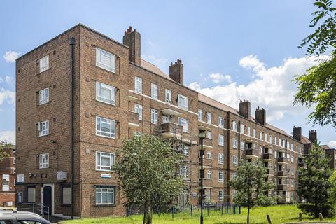 3 bedroom flat for sale, Elmington Estate, Camberwell SE5