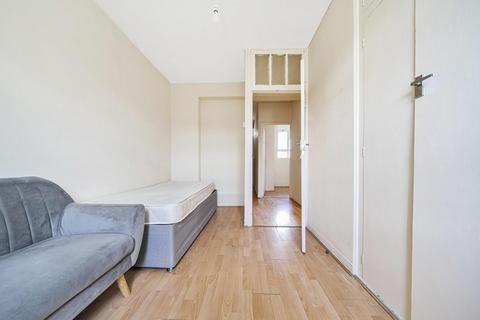 3 bedroom flat for sale, Elmington Estate, Camberwell SE5