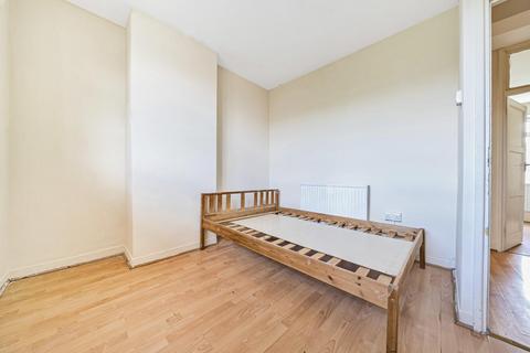 3 bedroom flat for sale, Elmington Estate, Camberwell SE5