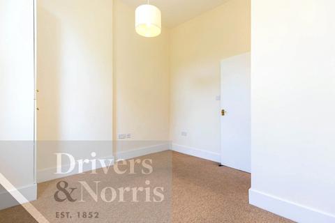 1 bedroom apartment to rent, Eversholt Street, Euston, London, NW1