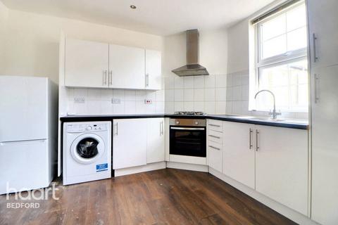 1 bedroom apartment for sale, High Street, Bedford