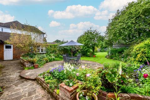 4 bedroom detached house for sale, Chipperfield Road, Kings Langley, Herts, WD4