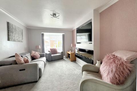 7 Eppleton Hall Close, Seaham, SR7 0LG